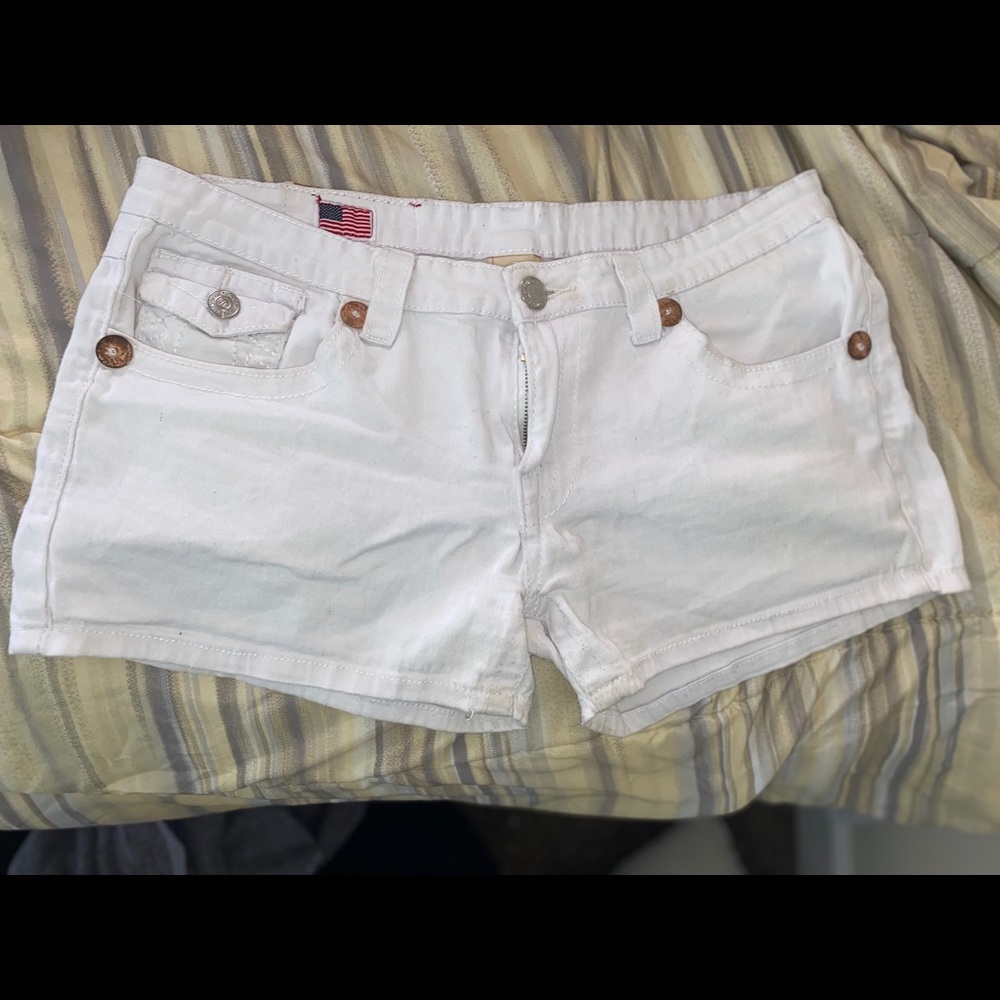 Joey Super T True Religion White shorts